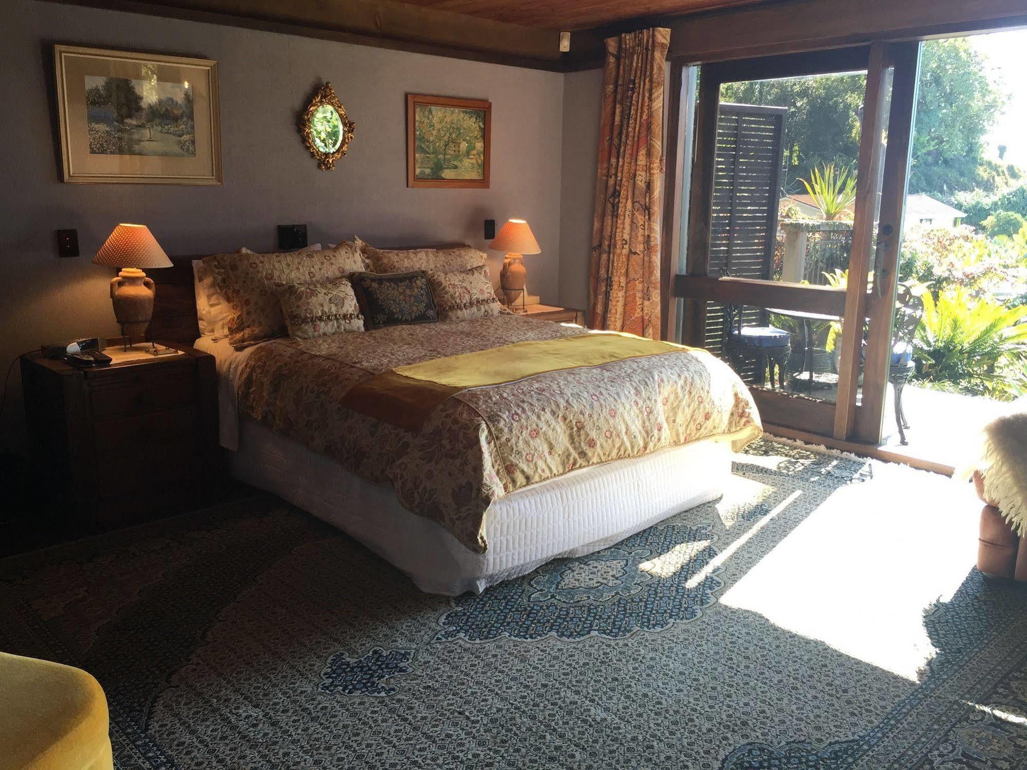 Matua Lodge Tauranga Buitenkant foto