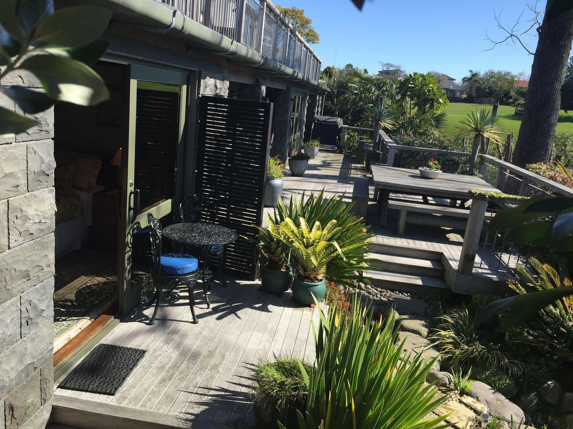 Matua Lodge Tauranga Buitenkant foto